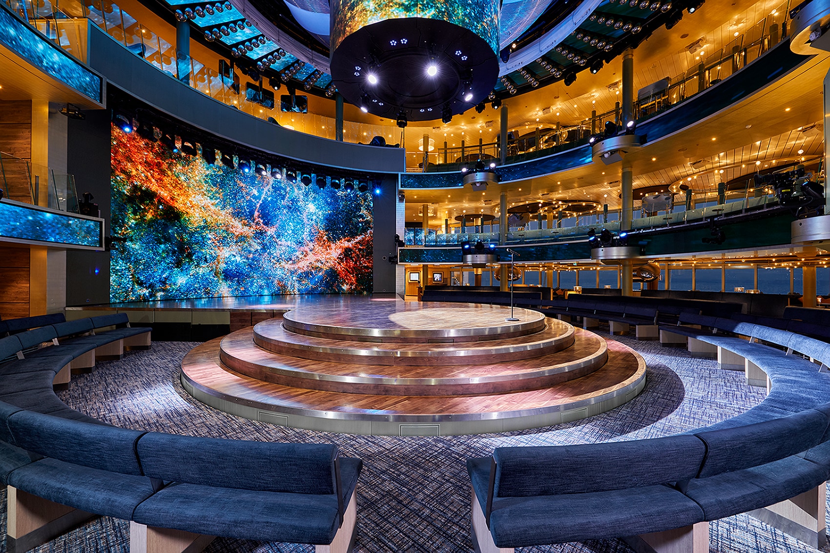 Theatrium der AIDAnova