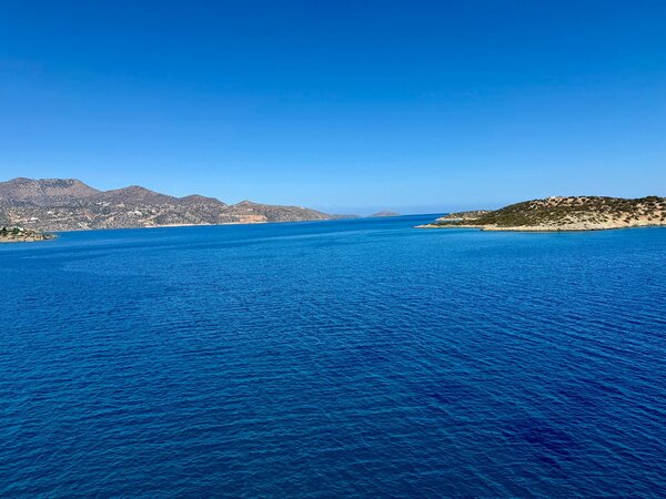 Silversea Luxusschiff auf See – Ultra-Luxus All-Inclusive Kreuzfahrt