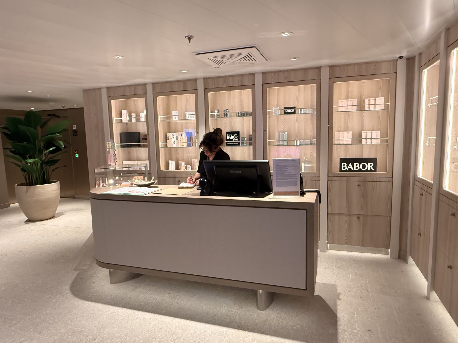 SPA-Bereich der Mein Schiff Flow