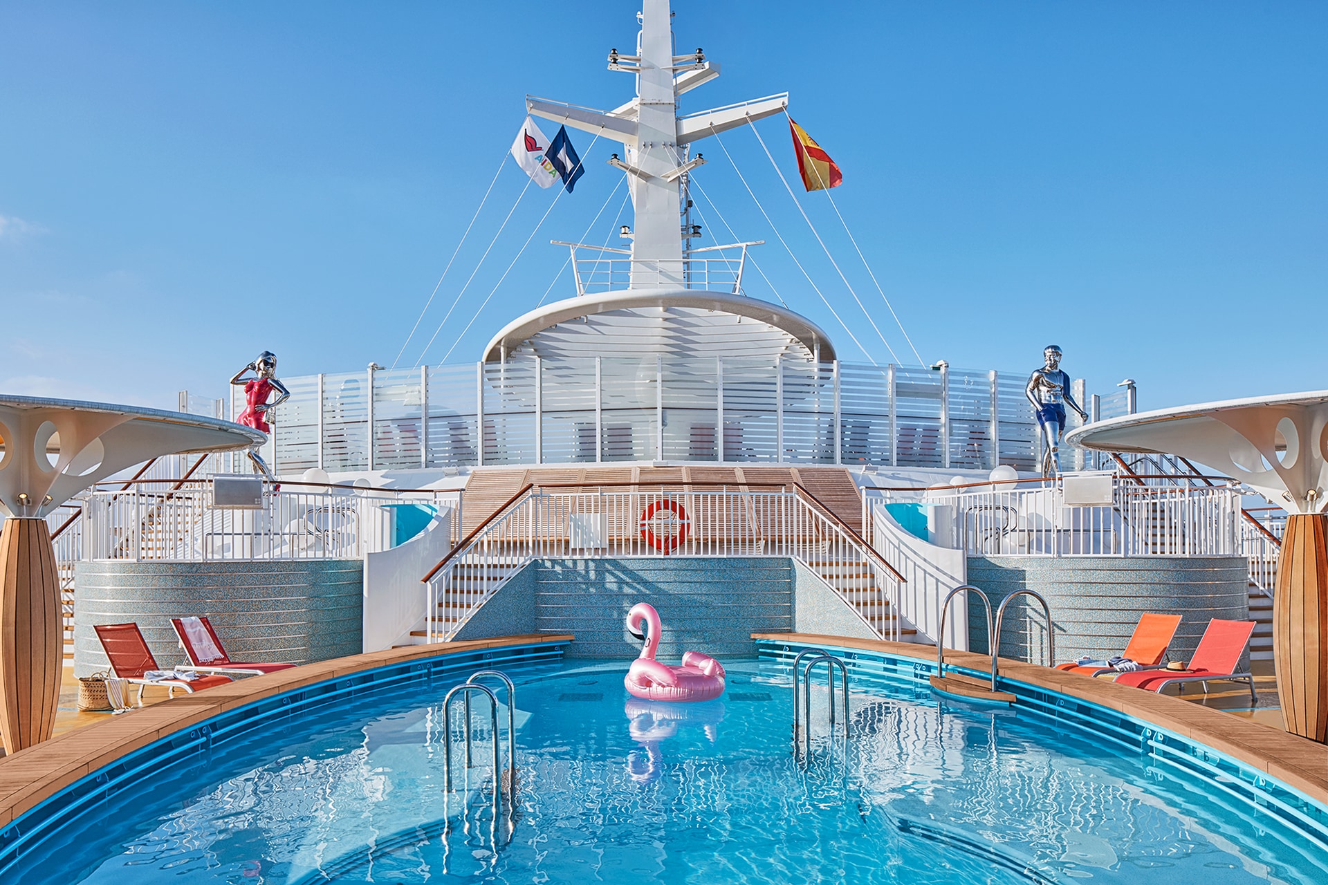 Pooldeck der AIDAnova
