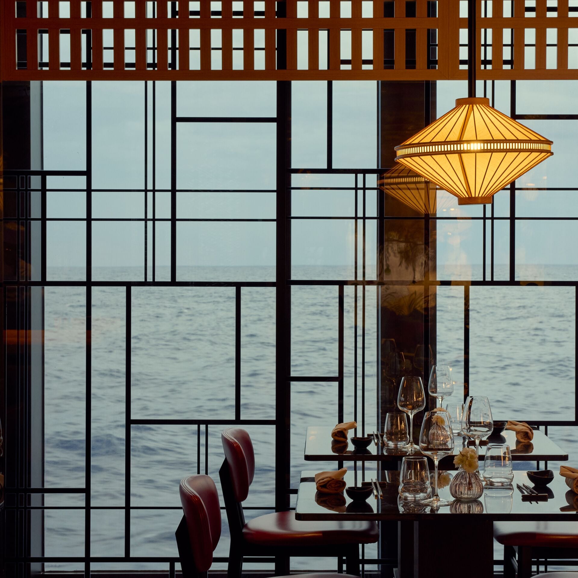 Sakura Restaurant an Bord der EXPLORA II